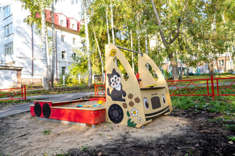 Песочница грузовичок Romana 111.24.00