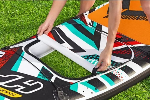 SUP-доска "Breeze Panorama" 305x84x12см, насос, весло, лиш, ремнабор, сумка, до 110кг