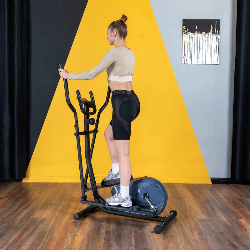 Эллиптический тренажер домашний CARBON FITNESS E40